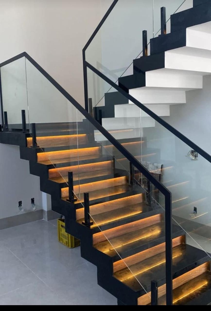 زجاج هندريل